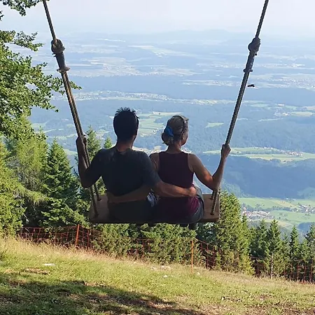 Tourist Farm Storman With Ev Ch-station