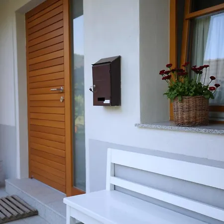 Farm stay Tourist Farm Storman With Ev Ch-station Trzic
