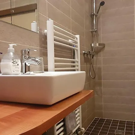 Lantgård Tourist Farm Storman With Ev Ch-station