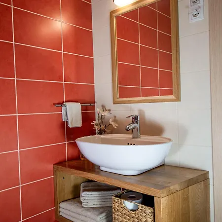 Tourist Farm Storman With Ev Ch-station *