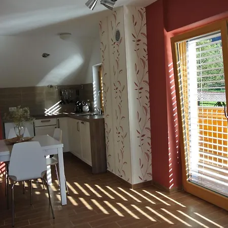 Tourist Farm Storman With Ev Ch-station בית חווה Tržič