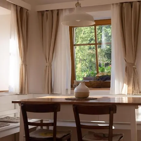 Tourist Farm Storman With Ev Ch-station בית חווה Tržič