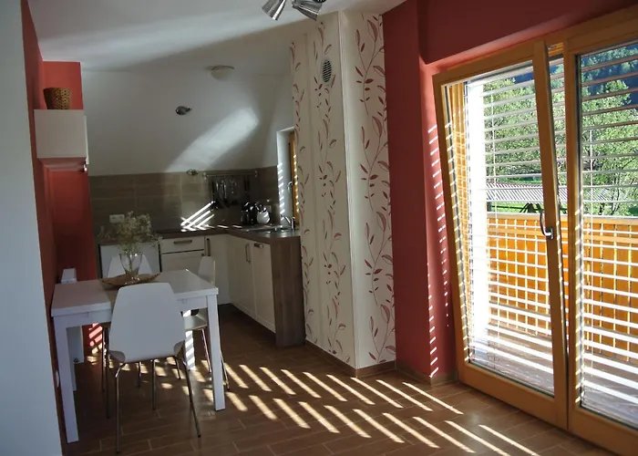 Tourist Farm Storman With Ev Ch-station Κατάλυμα σε φάρμα Tržič